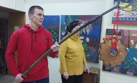 Як студенти Первомайського ННІ НУК імені адмірала Макарова на Андрія Калиту кусали