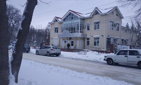 Скільки переселенців знайшли роботу у Гадячі: цифри та професії