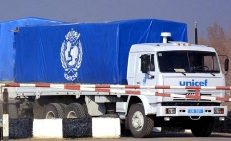 У Торецьку UNICEF видає зимовий одяг для дітей. Хто отримає