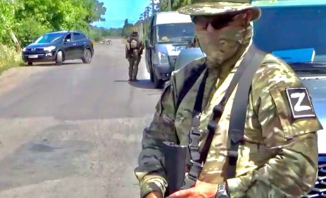 Рашисти зачинили окуповану частину Запорізької області на в'їзд