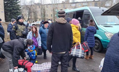 Евакуація з Торецької громади: коли від'їжджає наступний автобус