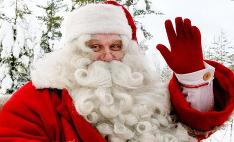 А ви знаєте, як Святий Миколай вітає дітей у різних країнах світу?