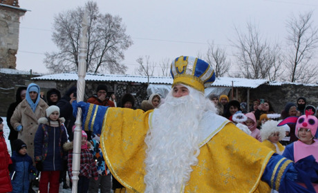 У Старокостянтинові відкрили Резиденцію Святого Миколая. Фото