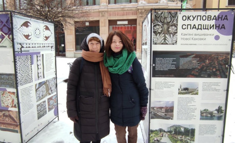 Новокаховчанки презентують "кам'яні вишиванки" у Вроцлаві