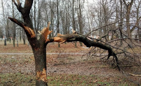 Росіяни знову обстріляли Донеччину: Торецьк та Нью-Йорк також потрапили під вогонь