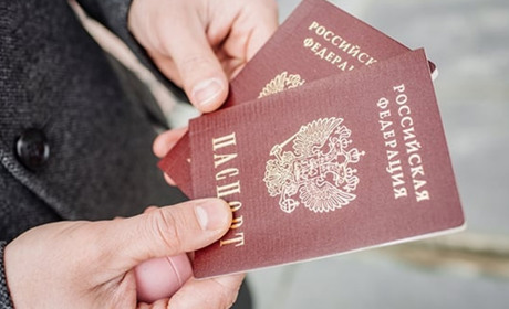 Загарбники хочуть змусити мешканців Мелітополя присягати на вірність росії