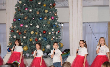 В Южному розпочалися новорічні ранки для дітей (ФОТО)