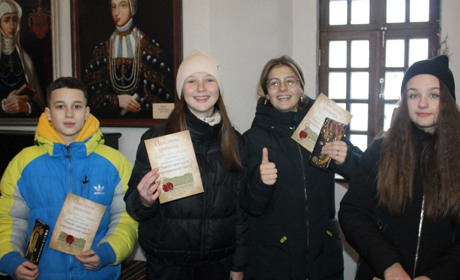 Новини воєнного часу. Старокостянтинівщина. Зимовий квест, спроба підкупу та нові книги