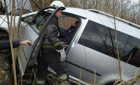 У Фастові машина з'їхала в кювет. Постраждали водій та 11-річний пасажир