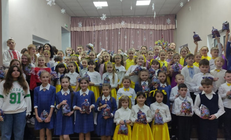 У школі мистецтв підсумували півріччя навчання різдвяним концертом