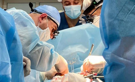 Зарплатню на лікарню Мечникова: новий рік медики Старокостянтинова почали з благодійності