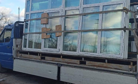 Овочеві набори, будівельні матеріали, ліки, засоби гігієни доставляють на деокуповану Херсонщину