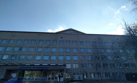 У прифронтовому Торецьку продовжують надавати медичну допомогу місцевим