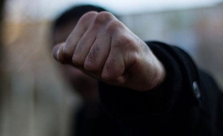 Військовослужбовця покарали штрафом за те, що він побив російськомовного чоловіка в ресторані