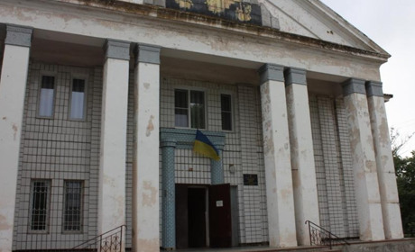 12 січня переселенцям з Мар'їнки видаватимуть продуктові набори у Кураховому. Куди звертатися