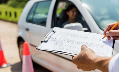 Онлайн-тренажер, іспити та дві практики. Нові правила отримання посвідчення водія