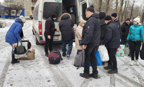 20 мешканців Торецької громади евакуювали сьогодні до безпечніших регіонів: як виїхати безкоштовно