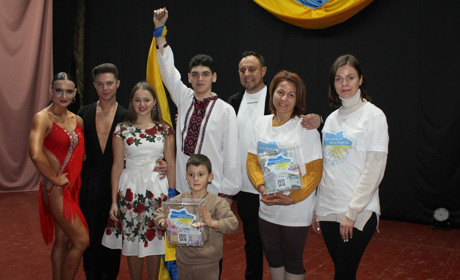 У Старокостянтинові відбулися благодійні заходи на підтримку Збройних Сил України