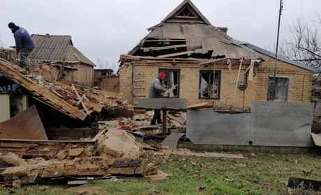 Поліція Нікопольщини задокументувала наслідки ворожого обстрілу району