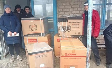 У Веселе і Казацьке завезли генератори