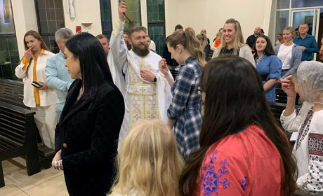 В ОАЕ відбулися святкові літургії та Велике Йорданське водосвяття