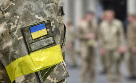 За період новорічних свят южненці зібрали понад 8 тисяч для ЗСУ