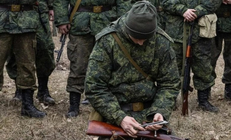 На лівобережжя Херсонщини прибули мобілізовані армії рф: без форми, зате з автоматами