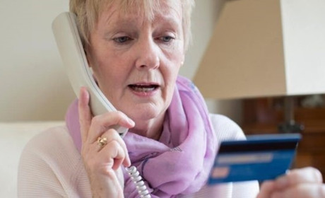 З початку року шестеро людей з Корюківки, Сновська та Сосниці потрапили на гачок шахраїв. Що сталося