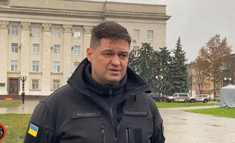 Голову Херсонської ОВА Ярослава Янушевича звільнили: Президент Зеленський підписав відповідний Указ