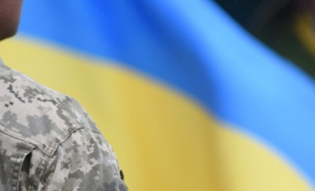 Перелазять через огорожі та погрожують: агресивна мобілізація чи російське ІПСО?