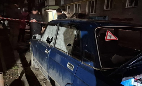 У квартирі хмельничанина вибухнула граната. Двоє людей загинуло