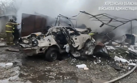 При обстрілі Херсона загинула жінка