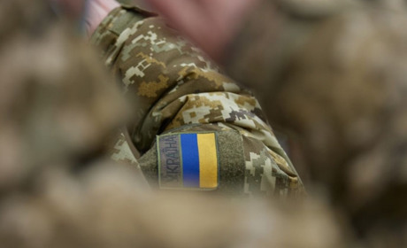 МАНІПУЛЯЦІЯ про те, що «через катастрофічні втрати на Харківщині до ЗСУ мобілізують чиновників»