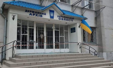 У Криму запрацював вкрадений з Херсонщини архів