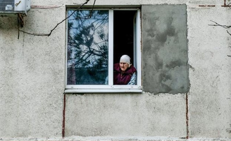 Люди залишилися на захопленій росіянами території Луганщини. Історії допомоги близьким в окупації