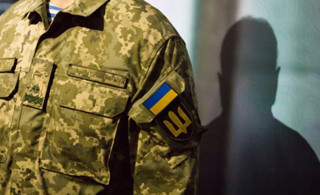 Що робити, якщо військовослужбовець не виходить на зв'язок: поради Міноборони