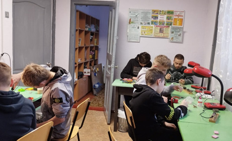 Первомайські технічні гуртки запрошують приєднуватися до занять на новому місці