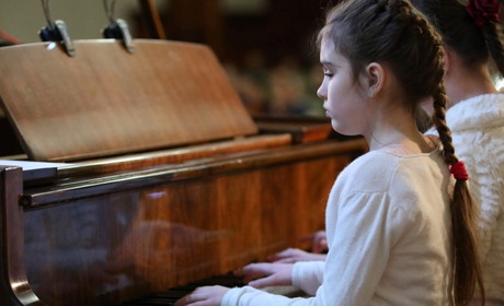 Учні Южненської школи мистецтв перемогли на творчих конкурсах (ФОТО)