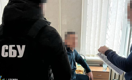 Геннадія Лагуту підозрюють у привласненні автівки херсонської підприємиці