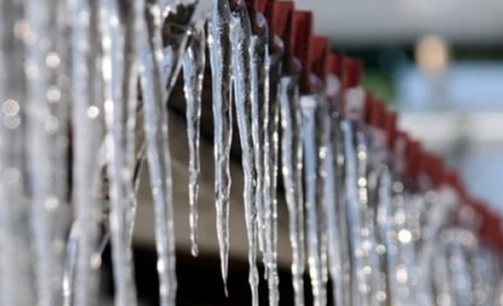 Обережно, бурульки! Як не стати жертвою перепаду зимових температур