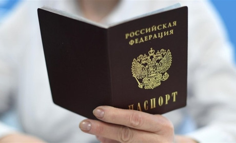 Жителям Залізного Порту окупанти обіцяють винагороду за отримання паспорта рф