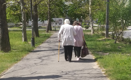 Хто і як в Новій Каховці отримує допомогу від росіян