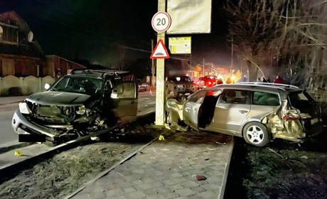 Постраждала чотирирічна дитина: у Дубровиці зіткнулися два авто