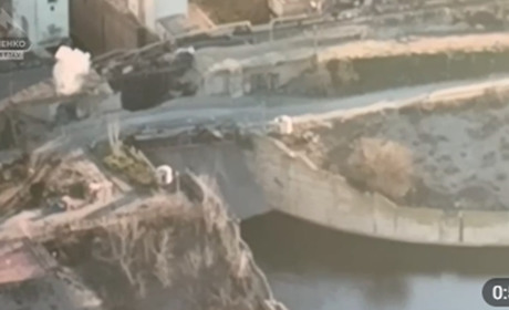 Біля Каховської ГЕС знищили танк