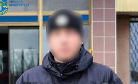 На Херсонщині "поліцейський" передавав вірних Україні містян російським спецслужбам