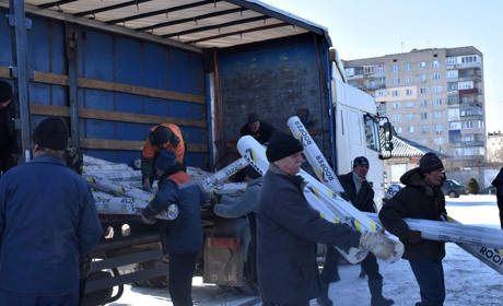 Волонтери доставили для Курилівської громади 16 тон будівельних матеріалів