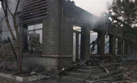 В Бердянську пожежа в місці дислокації окупантів на Бердянскій косі