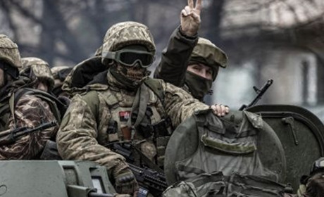 На окупованій Херсонщині росіяни вилучають в українців паспорти, щоб використати їх у своїх цілях