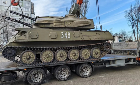 З музею Богуслаєва у Запоріжжі вивезуть 9 одиниць військової техніки