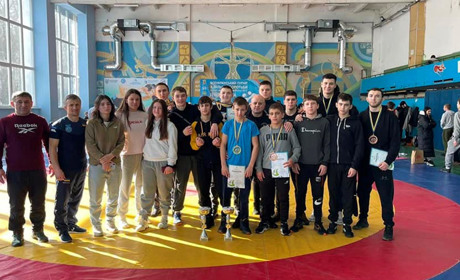 Спортсмени з Южного вибороли золото та срібло на всеукраїнському турнірі (ФОТО)